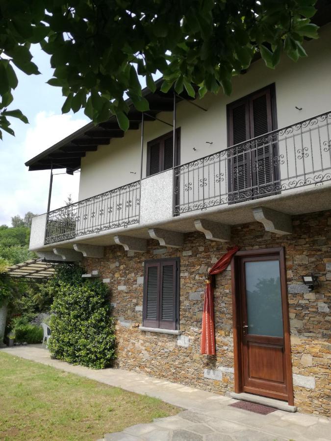 Casale Cadeloro Villa Nebbiuno Kültér fotó