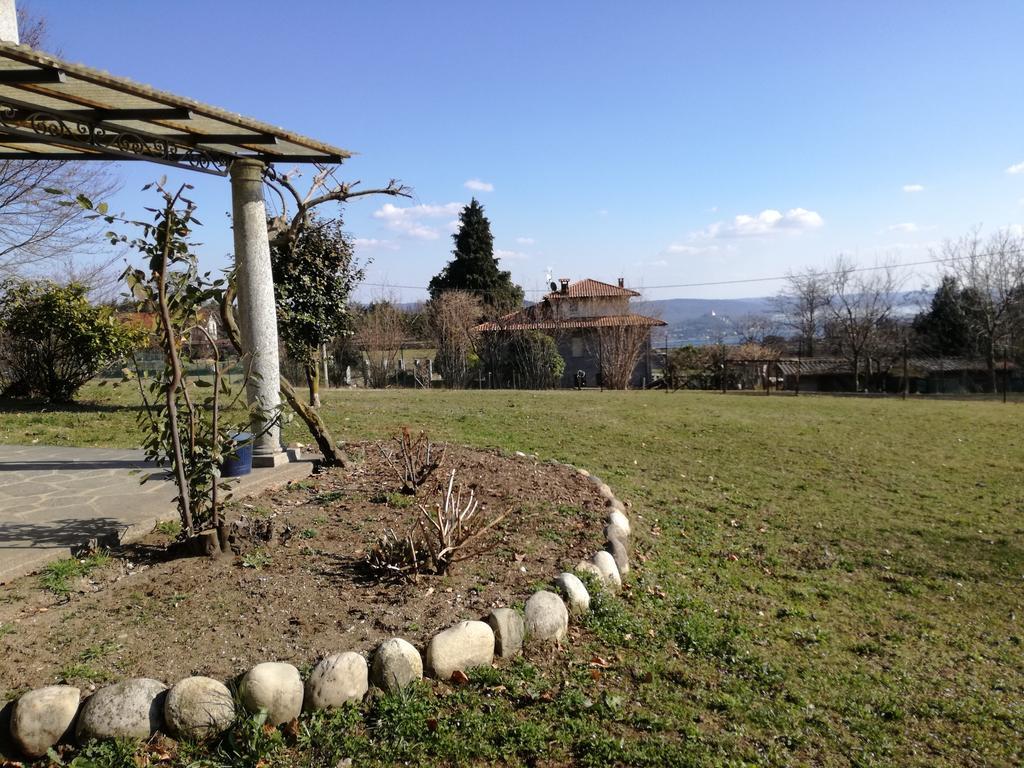 Casale Cadeloro Villa Nebbiuno Kültér fotó