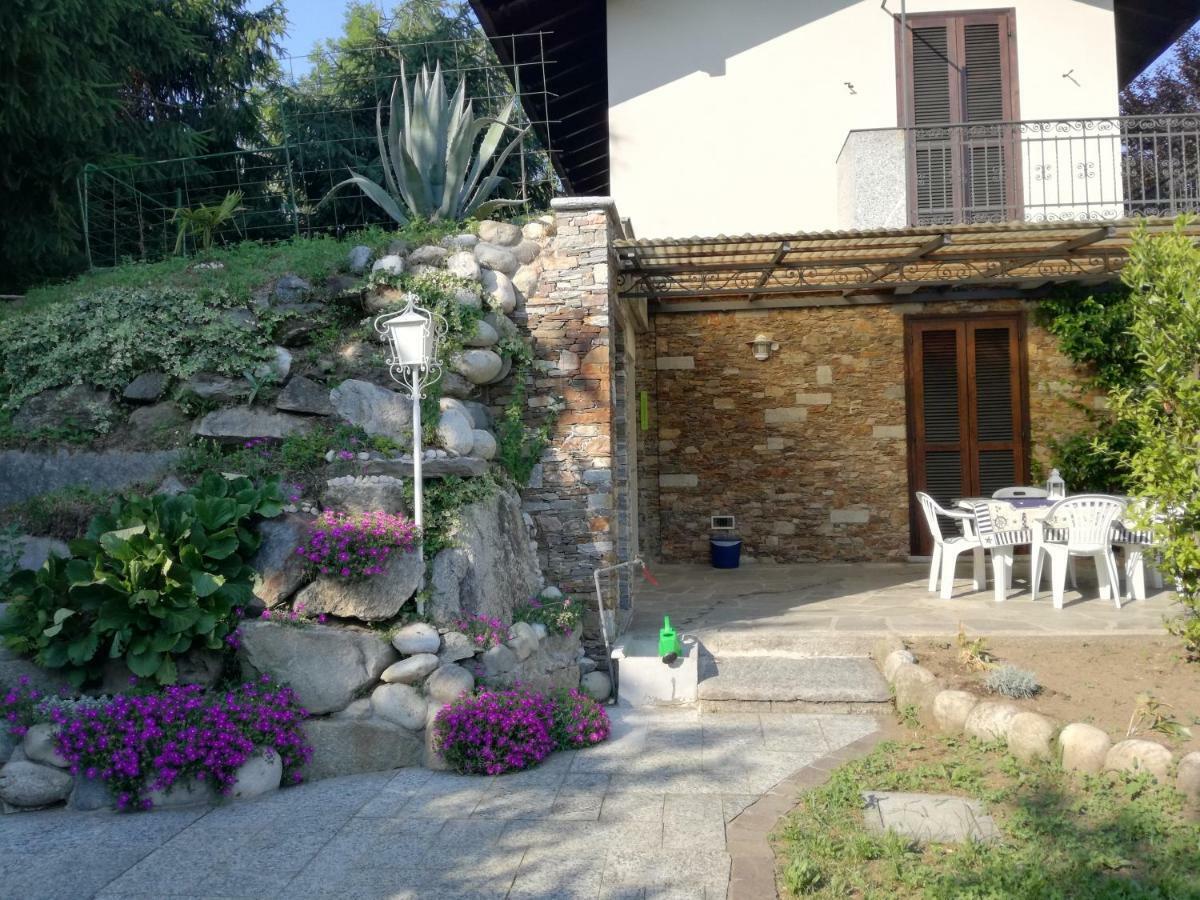 Casale Cadeloro Villa Nebbiuno Kültér fotó