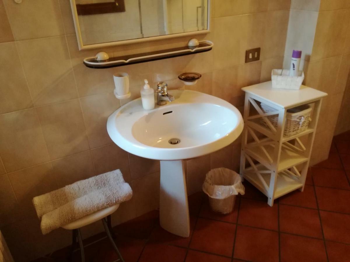 Casale Cadeloro Villa Nebbiuno Kültér fotó